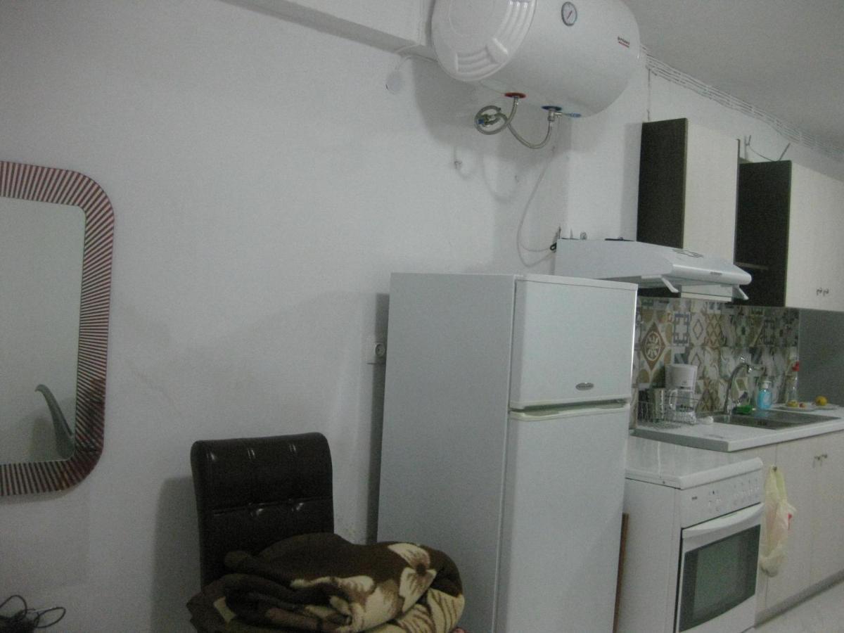 Sissy Apartments By The Sea นิเกียนา ภายนอก รูปภาพ